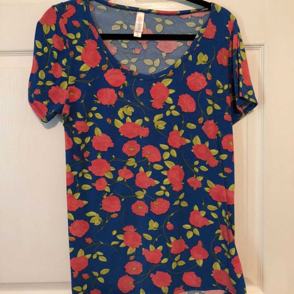 Medium Floral LuLaRoe Classic T